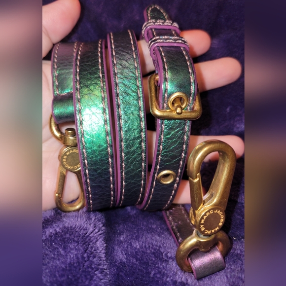 Marc Jacobs Very Rare Oil Slick Iridescent Crossbody Bag - Picture 10 of 16